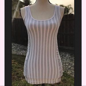 Lululemon Size 6 Striped Scoop Tank Top